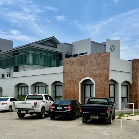 KYP Hotel
