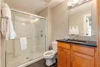 Luxury Downtown Indianapolis 1Br, Walk to Gainbridge, Convention Center - Apartemen