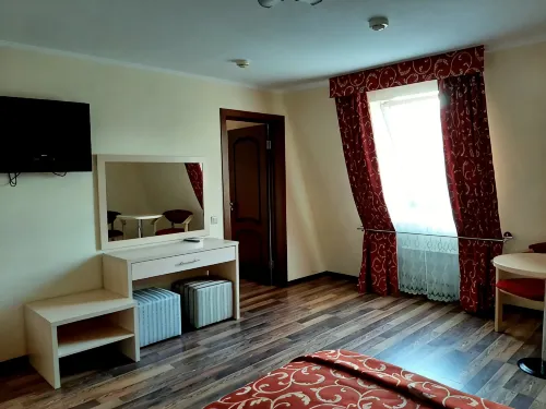 Sinee More Hotel