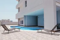 Sirius Tower - Pools