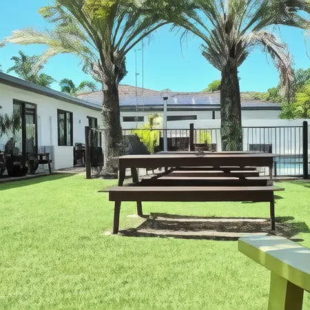 Pacific Palms Motor Inn