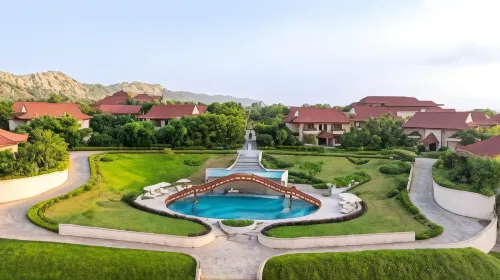 Ananta Spa & Resort Jaipur - Kitchens