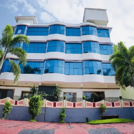 Padmatheertham Inn Varkala