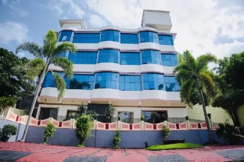 Padmatheertham Inn Varkala