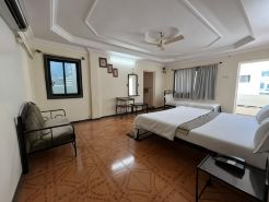 Hotel Sai Village