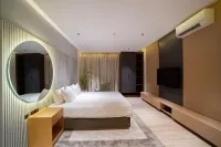 Greyfield Hotel & Apartments