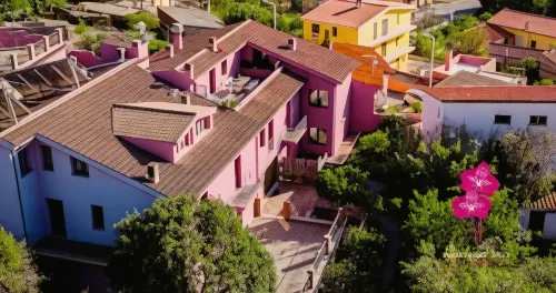 Residenza Locci - Rooms & Apartments - 3 stelle