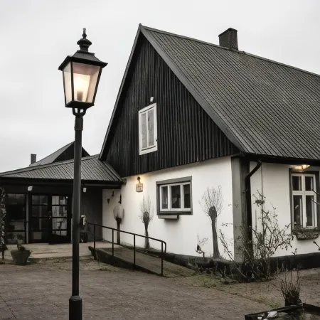 Stora Herrestad Bed & Breakfast