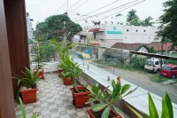L. R Residency - 주차장
