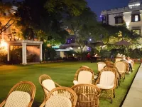 Hotel Arya Niwas