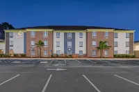 Comfort Inn & Suites - Gym