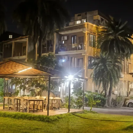 Hotel Raj Palace
