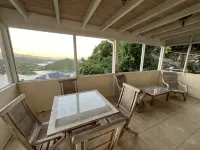 Coconut Breeze Villa: Mesmerizing Views, Cooling Tradewinds; Full A/C; Generator Hotels in Coral Bay