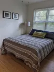 Fantastic 2-bedroom townhome, 2 blocks from Michigan Stadium! - บังกะโล