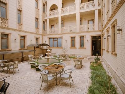 Dendi Plaza Hotel