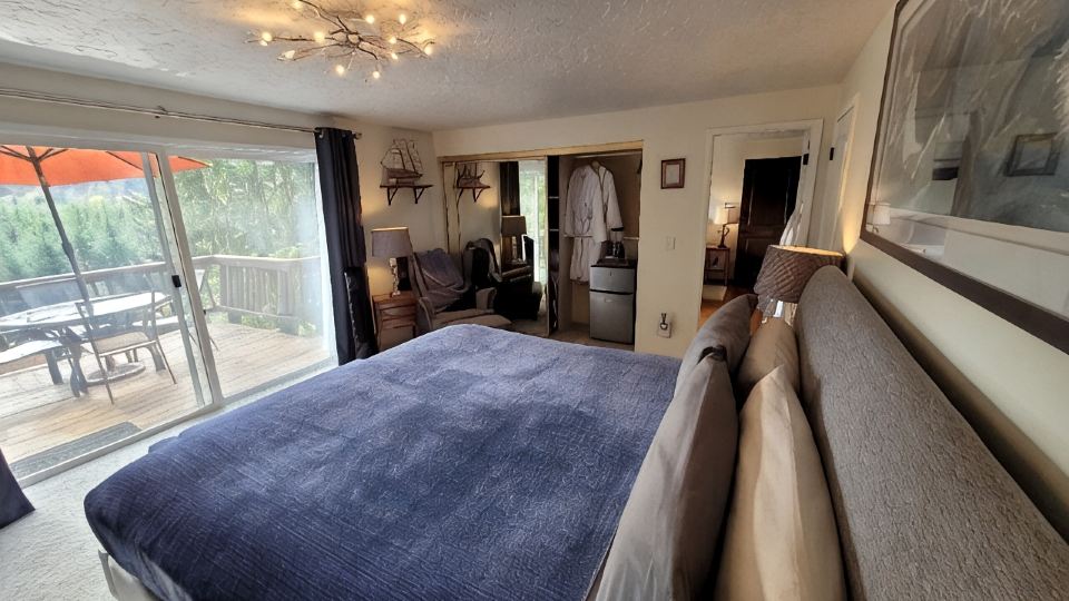 Misty Valley Inn B&B
