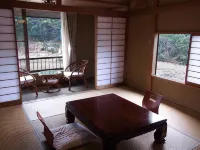 Pension Amagiji - Pensionaatit
