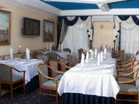 Hotel Atlantida 오룔 호텔