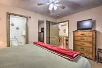 Close to It All with Indoor & Outdoor Pools - Private Pools