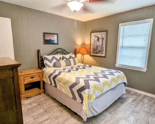 Cricket Hollow with Dock and private Lake Access Sleeps 6 Hotels in Murray County