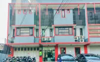 Asoka Inn Bandung - parking