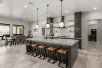 Beautiful 5 Bd/6 Bath - Zion's Edge, Kolob Canyon, Private Pool, Hot Tub, Views!