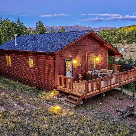 Monarch Landing, A Cozy Cabin w/360 Mountain Views