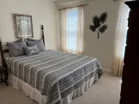 Beach Getaway-Year-Round Vacationer’s Retreat! Beautiful, Spacious, Comfortable! - Gym