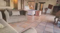 Majestic Tuscan Villa/Over ROMANTIC ZONE/Walk To Beach/Private w/Views/ -  case vacanza in affitto