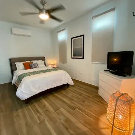 2 Bedroom House with Private Pool near Balneario Beach!