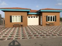Aruba 2-bedroom duplex for rent. 4 minutes to Eagle Beach and close to shopping. - 2 stjerner