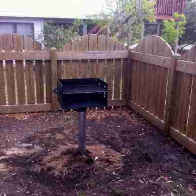 Pet friendly sound side 3 Bdrm/2Bth Non Smoking Beach Box Private Home Hotel Exterior