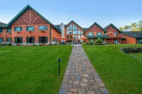 Holiday Inn Express & Suites HAYWARD by IHG - 3-Star