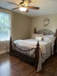 Beautiful  waterfront home on KY lake! - Wifi