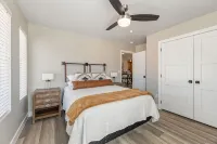 BLACK SHEEP INN Newly Constructed Merino #1 of 4 Units - Boutique