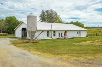 Unique barndominium with lots of space near Chattanooga - 4-Star