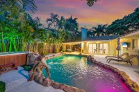 Sunny Florida Escape: Private Heated Pool, Hot Tub, Putting Green, Beach Nearby! - Pools