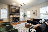 1 Mile to Downtown -Brewers Hill-Rooftop Deck-Gym - Bungalows