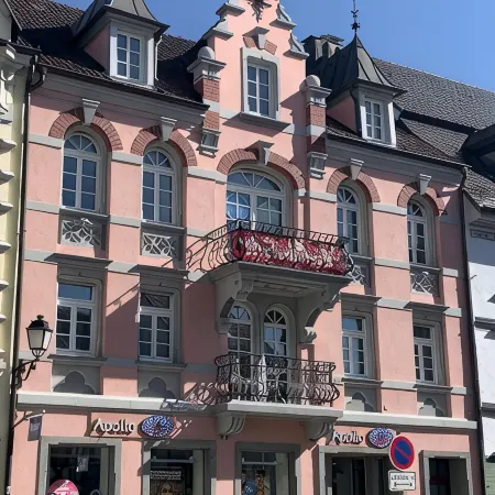 Stilvolle und Moderne Ferienwohnung in Stockach am Bodensee mit Eigenem Balkon