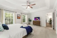 3 minutes to Pisgah Forest Entrance! - Game room - Fire pit - 3-Star