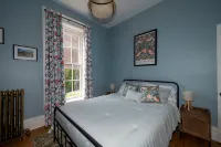 5th and Grand - Lovingly Restored Brownstone Troy NY Unit 1 - Wifi