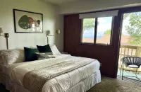 Mountain Getaway! Just 3 Minutes to Beech Mountain Resort with Winter Views! - Balkoner