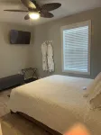 Stay, play and relax in Ohiopyle, PA, Hot tub, Pool table, GAP, Arcade Game - balcony