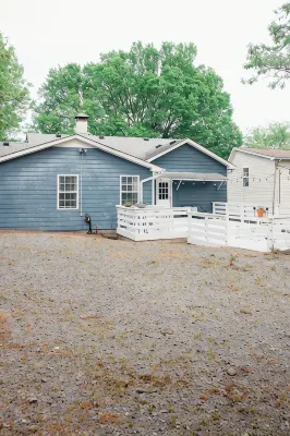 The Bellmore Cottage - บ้านพักหลังเล็ก