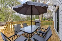 Modern 4-Bedroom Luxury Home Near Downtown Atlanta: No Cleaning Fees - บังกะโล