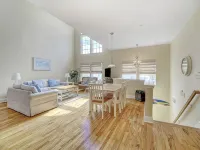 Spacious Beach Retreat • Steps to Boardwalk - Boutique