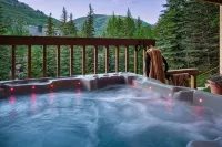 Vail Cascade/on River/Lux 7Bd Sleeps up to 16, Multi Families Walk to Chair 20 - Bathtub