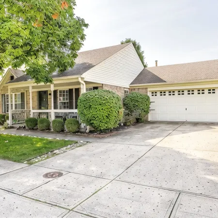 Cozy Home in Downtown Fishers