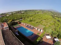 Etna Hotel - Parvekkeita