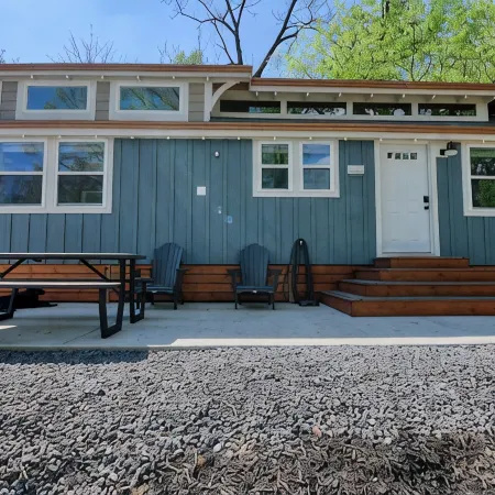 The Cataloochee Tiny Home on the Pigeon River